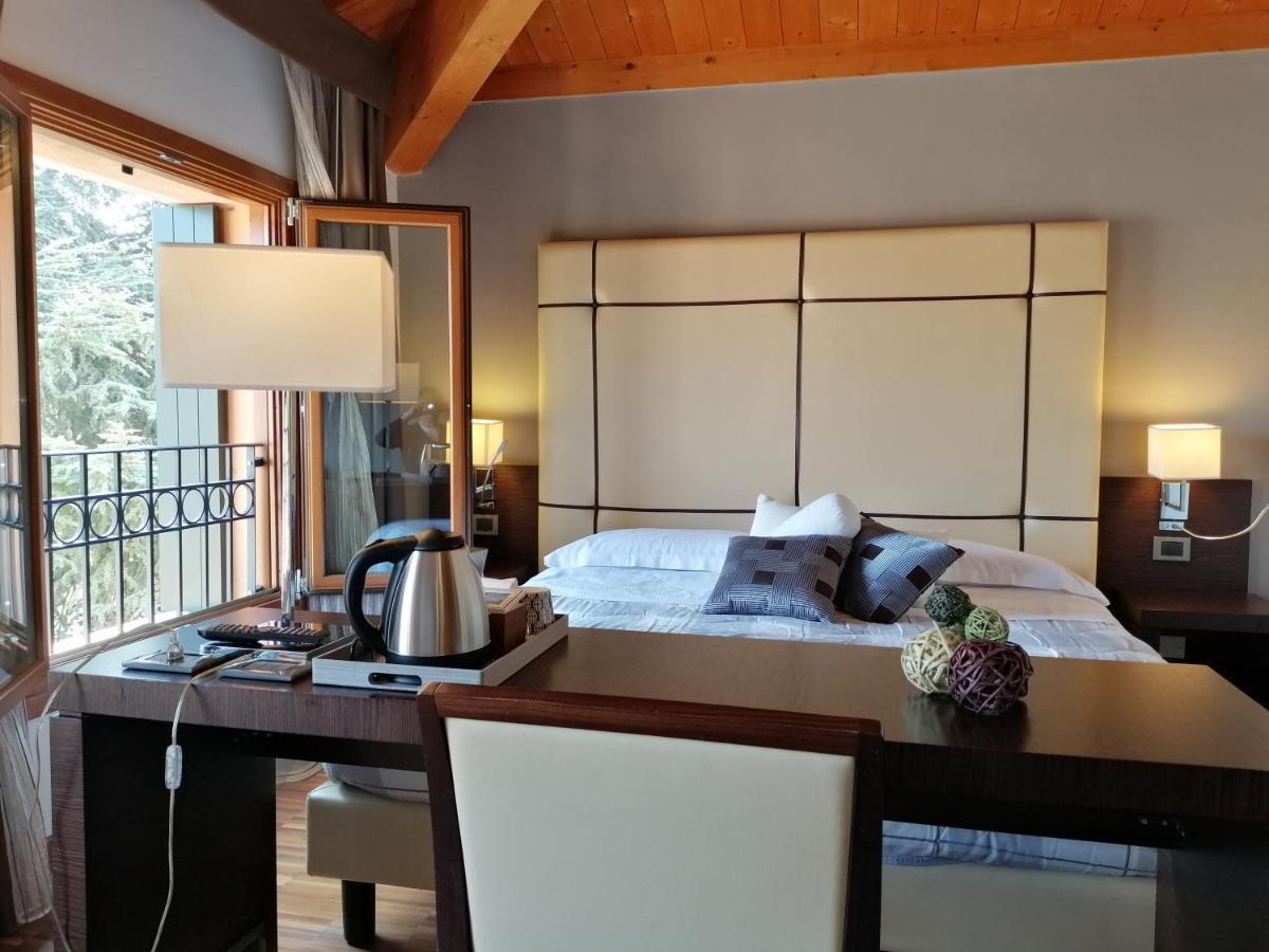 Albergo Minuetto アドリア エクステリア 写真